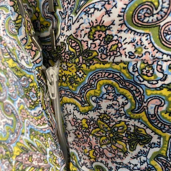 Ann Taylor Paisley Straight Leg Crop Pants 12 - Picture 5 of 6